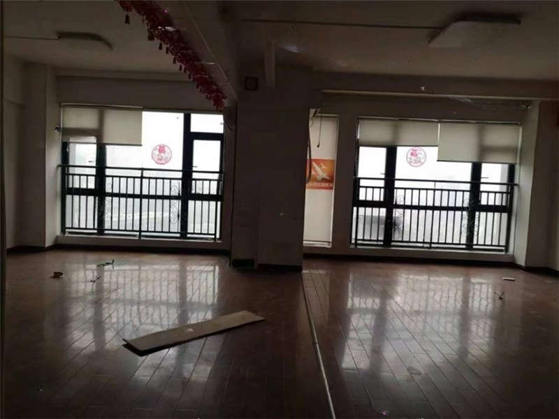 华翼府法拍房1527号