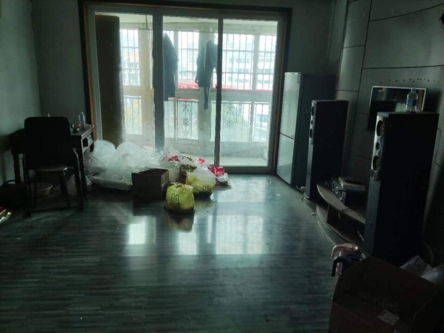 恩瑞麓山名园（望麓桥龙王港经济适用住房）法拍房A区5栋706号