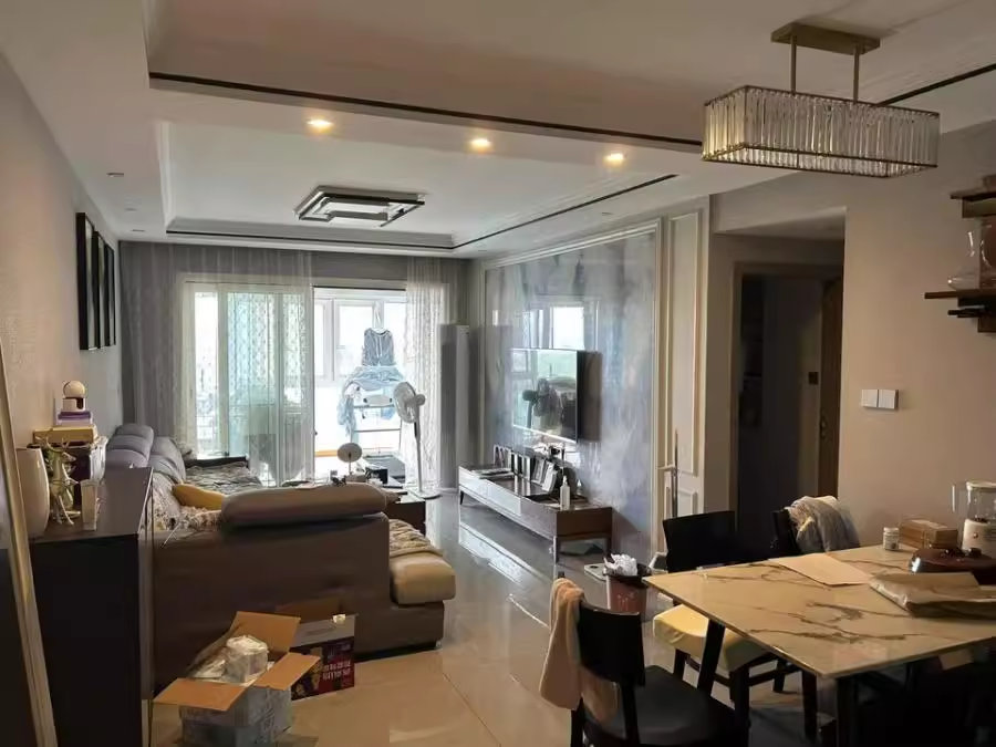 （双学区）时代倾城三期（玫瑰园社区四）法拍房52-53栋802室