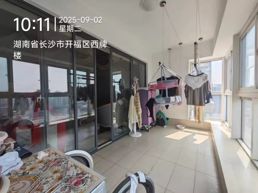 万达公馆法拍房A区2、3、 5栋2908号房