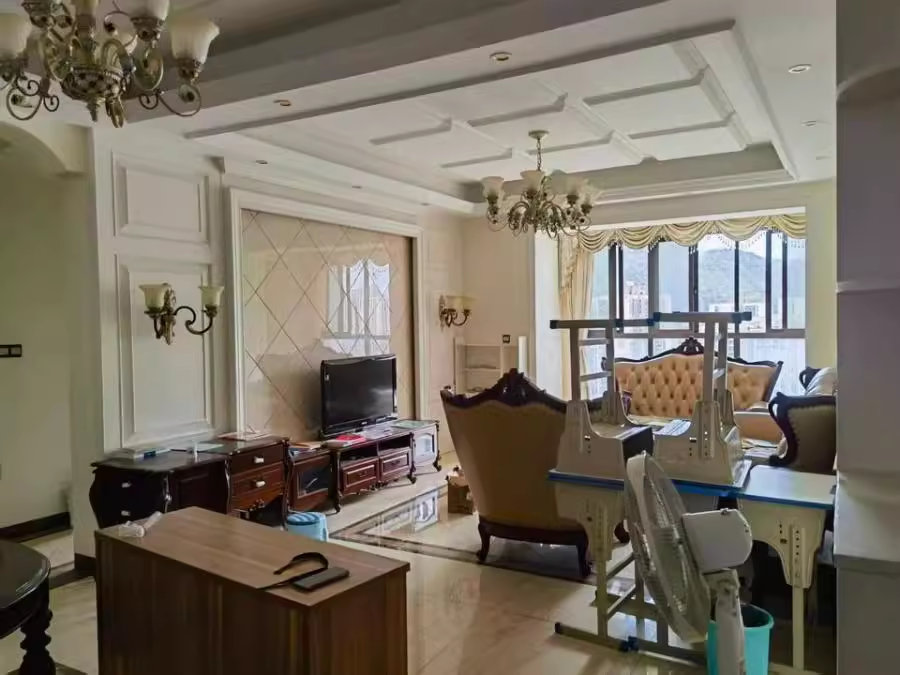 （双学位）金茂梅溪湖法拍房24栋2002房