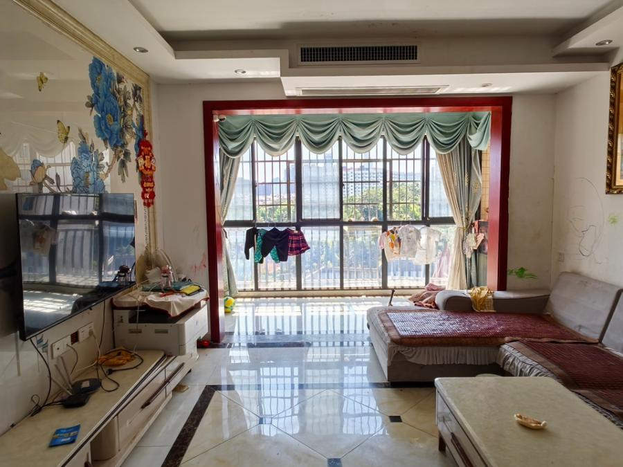 （6折精装）天元涉外景园法拍房C区14栋805房