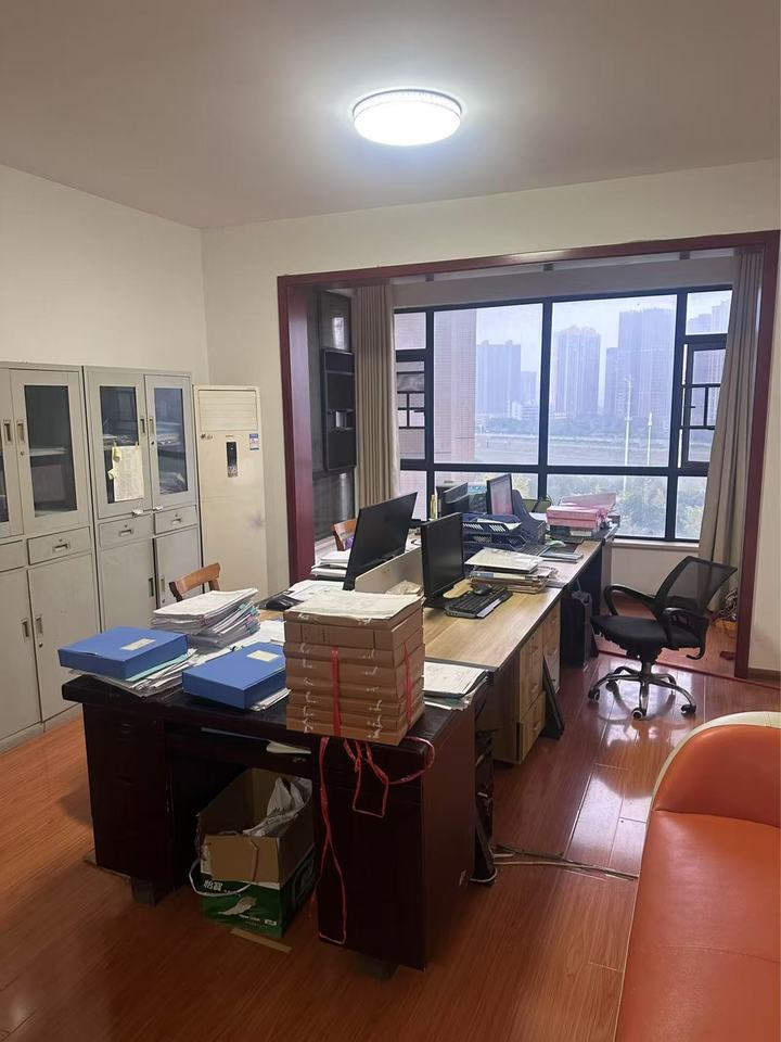 （河景7折）辉煌国际城（辉煌城）法拍房二期7栋1001号