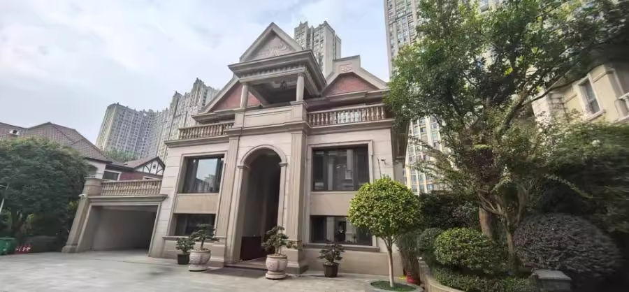 （精装独栋别墅）美洲故事法拍房F13栋101房