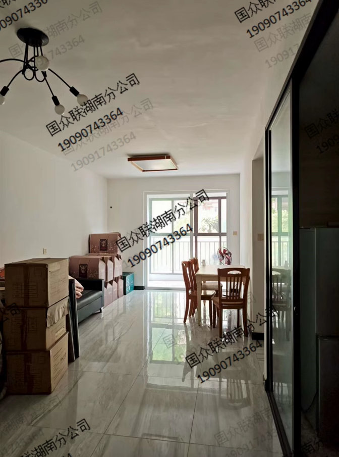 芙蓉万国城MOMA（卓越汇富苑）法拍房11栋203房及室内物品