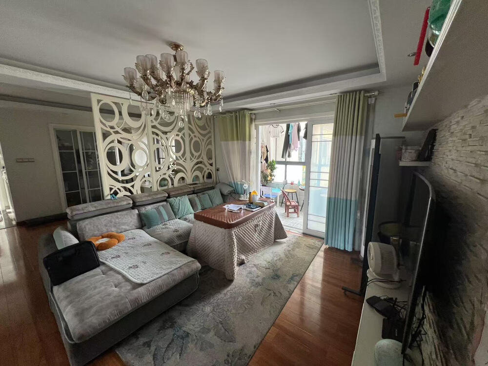 （大4房）弘德好莱城（宜居雅苑）法拍房5、7、8、9、10栋3015号房