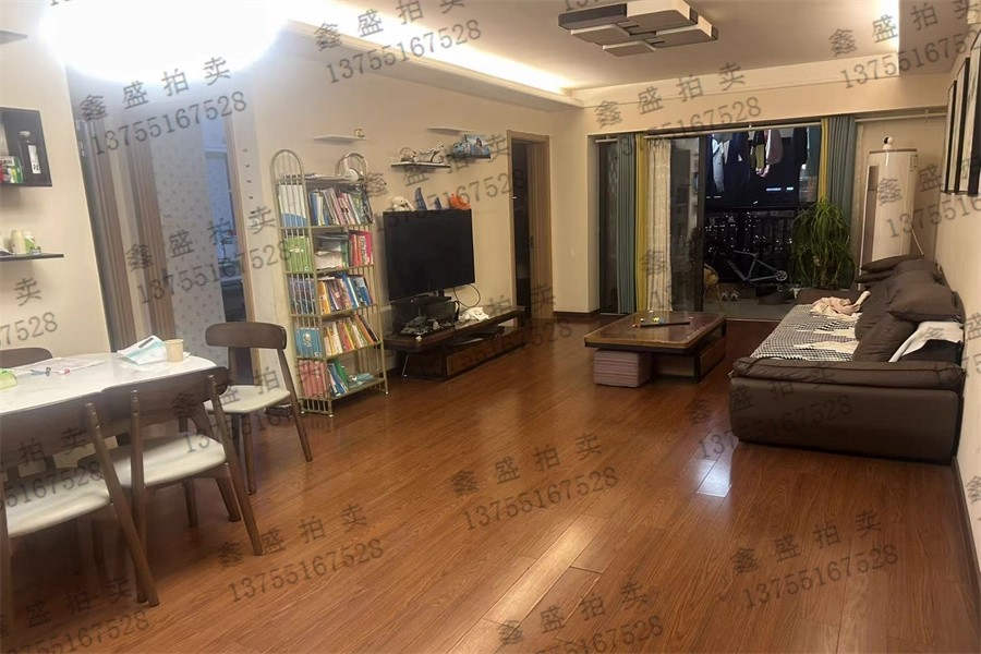 （7折 双学位）万科魅力之城非凡里（城际新苑）法拍房12栋3305号房