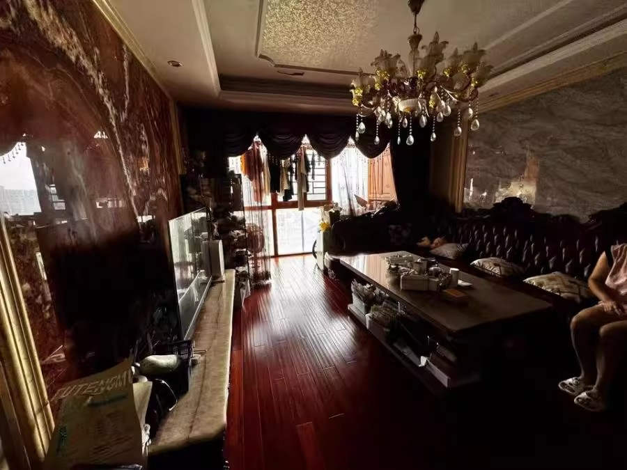 （7.5折精装）星城映象家园法拍房10栋2001房