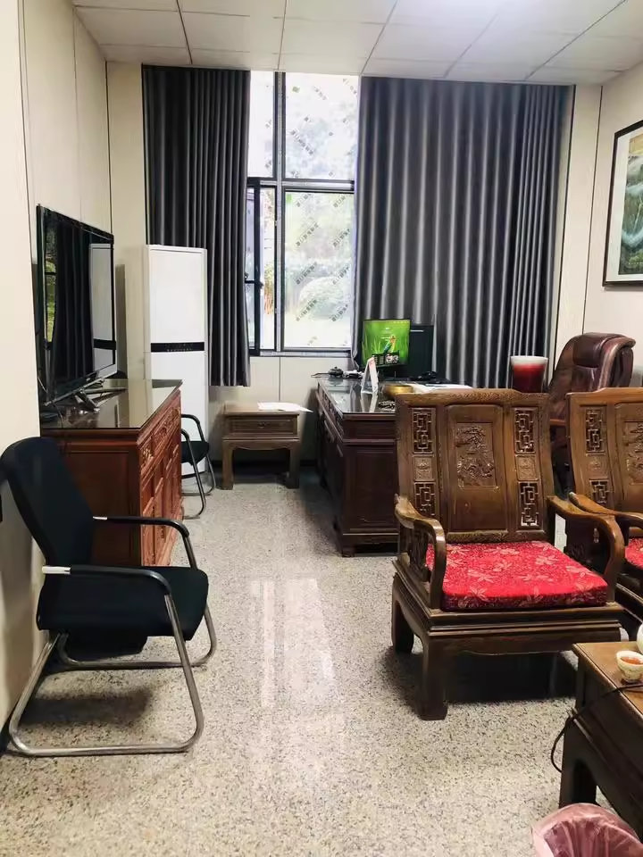 （独栋）嘉宇银杉（嘉宇西苑）法拍房6栋102室